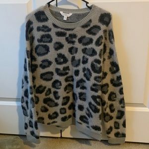 Time and Tru grey leopard print eyelash sweater